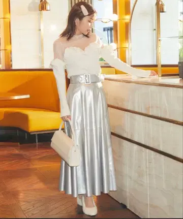 실버 플레어 스커트 벨트 포함