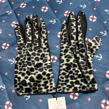 레오파드 무늬 가죽 장갑