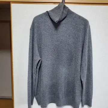 유니클로 캐시미어 터틀넥 XL