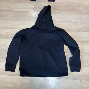 블랙 후드 부착 테크 맨투맨 후디