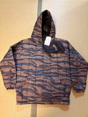 미사용 새상품 이온 다운 파카, M, 카모플라쥬