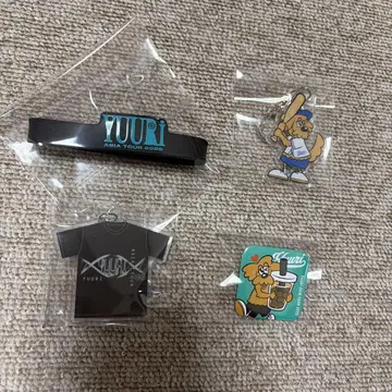 유리 ASIA TOUR 2025 랜덤 복권 4개 묶음 판매