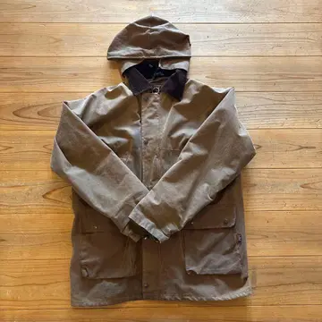 Walker And Hawkes 헌팅 오일드 자켓