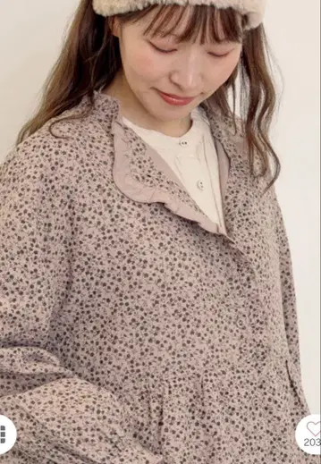 [ Cross x Linen ] 프릴 원피스 베이지 (꽃무늬) S 사이즈