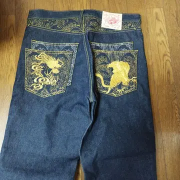 Soul of Koi 스트레이트 데님 34x36