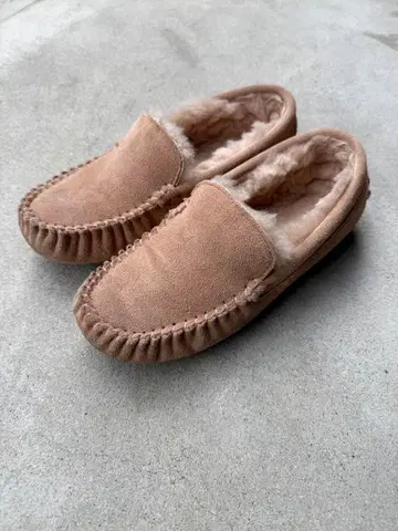 emu 케언즈 무스탕 모카신 7