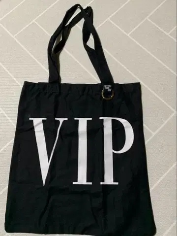 deuxiemeclasse BTN Ring 토트백 블랙