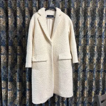 J&M DAVIDSON 아이보리 보아 롱 코트