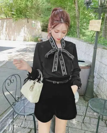 Rady 보타이 블라우스