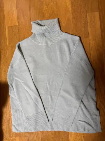 오파크 클립 터틀넥 스웨터 38/M 민트