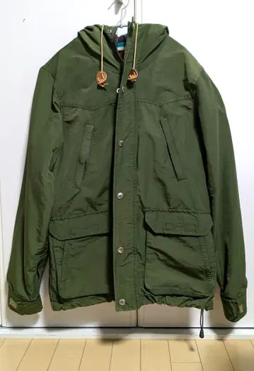 저널 스탠다드 마운틴 파카 M 사이즈