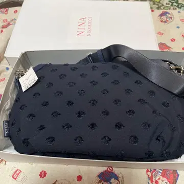 NINA NINA RICCI 네이비 도트 무늬 숄더백