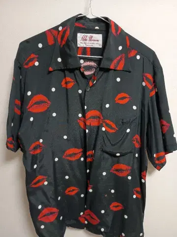 Aloha Blossom 립 프린트 알로하 셔츠 42