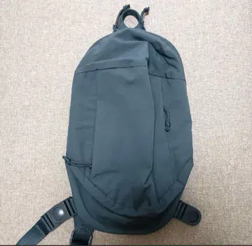 유니클로 UNIQLO 남녀 공용 크로스 바디백 블루