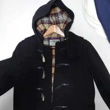 LONDON Tradition 블랙 더플 코트 38