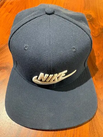 나이키 네이비 야구 모자