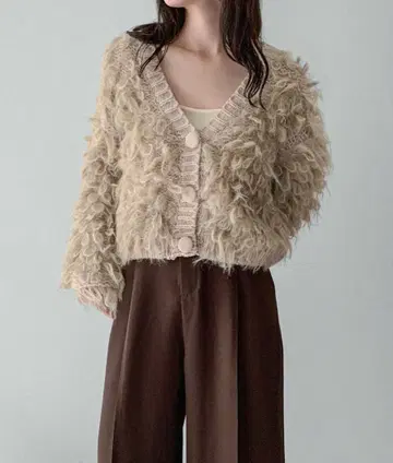 [ on:nue ] 루프 프린지 니트 가디건 베이지