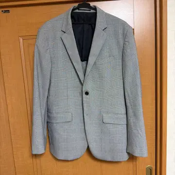 그레이 체크 무늬 테일러드 자켓