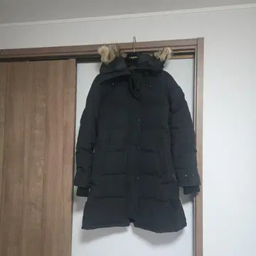 CANADA GOOSE 블랙 다운 자켓 S