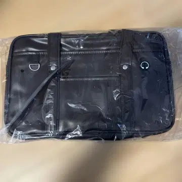 블랙 합성 피혁 토트백 중형