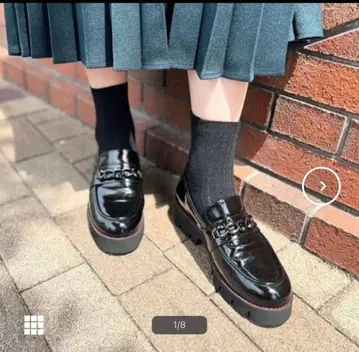 MONET 에나멜 통굽 로퍼 블랙