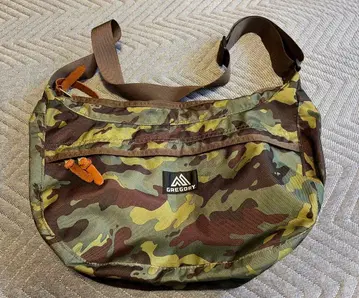 그레고리 GREGORY SATCHEL M 거의 미사용