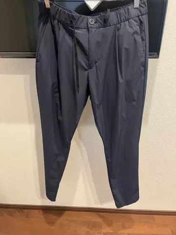 헬로 라미나 네이비 팬츠