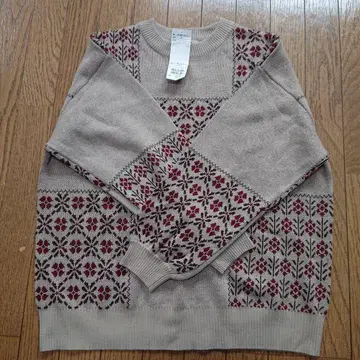 사만사 모스모스 패널 자카드 니트 베이지 프리 사이즈