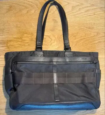 BRIEFING FUSION SQ TOTE Brooks Brothers