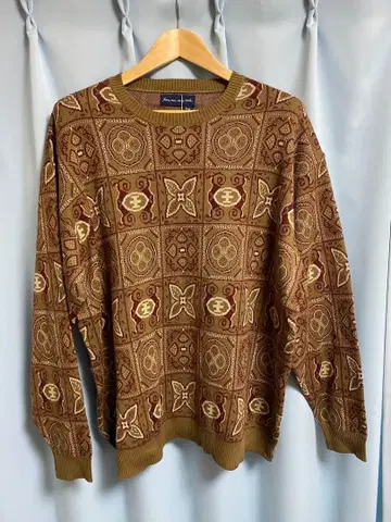 브라운 계열 니트 스웨터 L