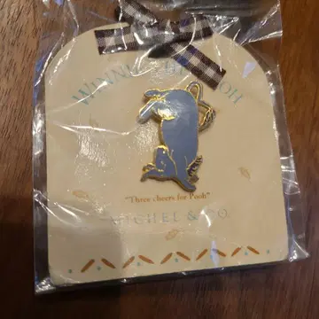 클래식 푸 위니 더 푸 Michael&Co 핀 배지 이요르