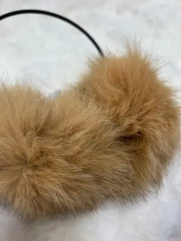 Balcony and Bed fox 귀도리