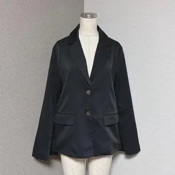 아카이브 슬릿 슬리브 테일러드 자켓 블랙