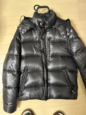 유나이티드 애로우즈 B&Y 다운 자켓