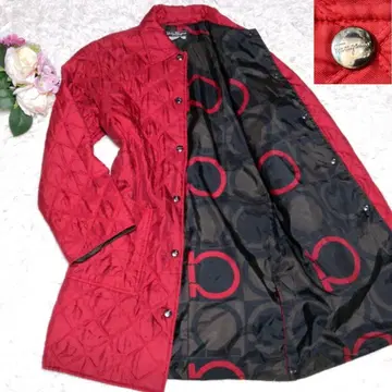 L 살바토레 페라가모 퀼팅 코트 은색 버튼 빨간색