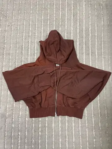 SLY 브라운 후드티