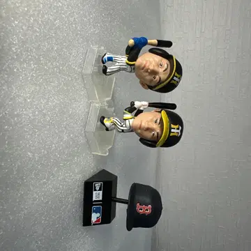 야구 선수 피규어 2체 세트 MLB 캡 포함