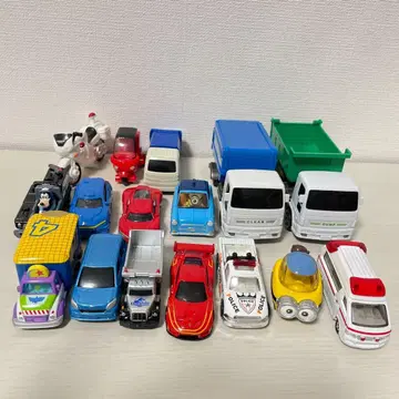 미니카 16대 세트 토미카 핫휠 맥도날드 등