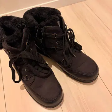 퍼 포함 블랙 스노우 부츠 하이컷 부츠