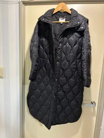 블랙 퀼팅 자켓 M 사이즈