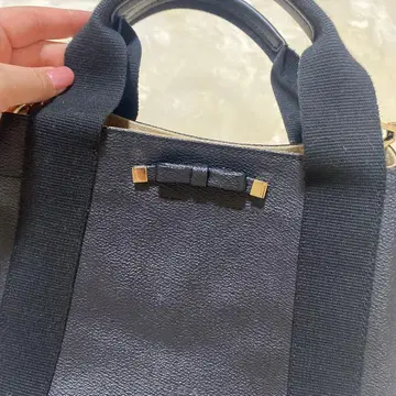 TOCCA 토트백 블랙 골드 금장 장식