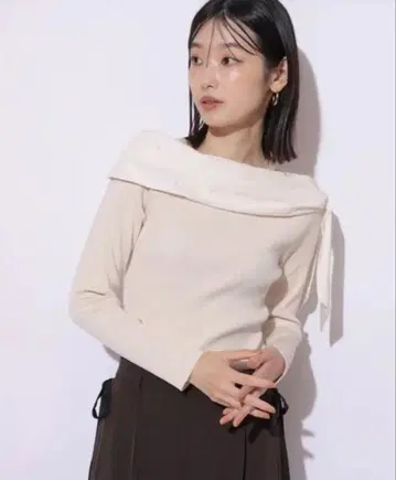 Mystrada 스카프 도킹 오프숄더 니트 M 미사용 새상품