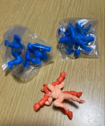 근육맨 지우개 3점