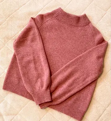 [ 새상품급 ] HUMAN WOMAN 터틀넥 니트 스웨터 진한 핑크 M