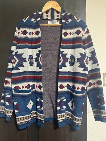 antiballistic 기하학 패턴 니트 가디건