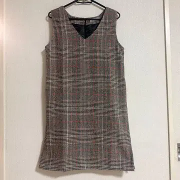 체크 무늬 오버롤 스커트 미사용품