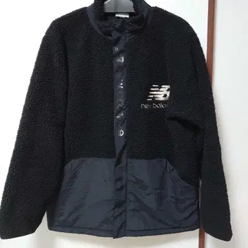 new balance 플리스 자켓 M 사이즈 블랙