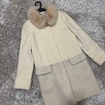 Apuweiser-riche 크림색 롱 코트 사이즈 1