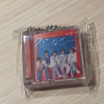 M!LK 미니 재킷 키링 블루 샤워