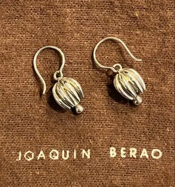 호아킨 베라오 Joaquin Beraud 실버 플라워 귀걸이